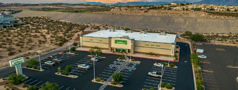 2230 N Telshor Blvd, Las Cruces, NM à vendre - Photo du bâtiment - Image 3 de 12