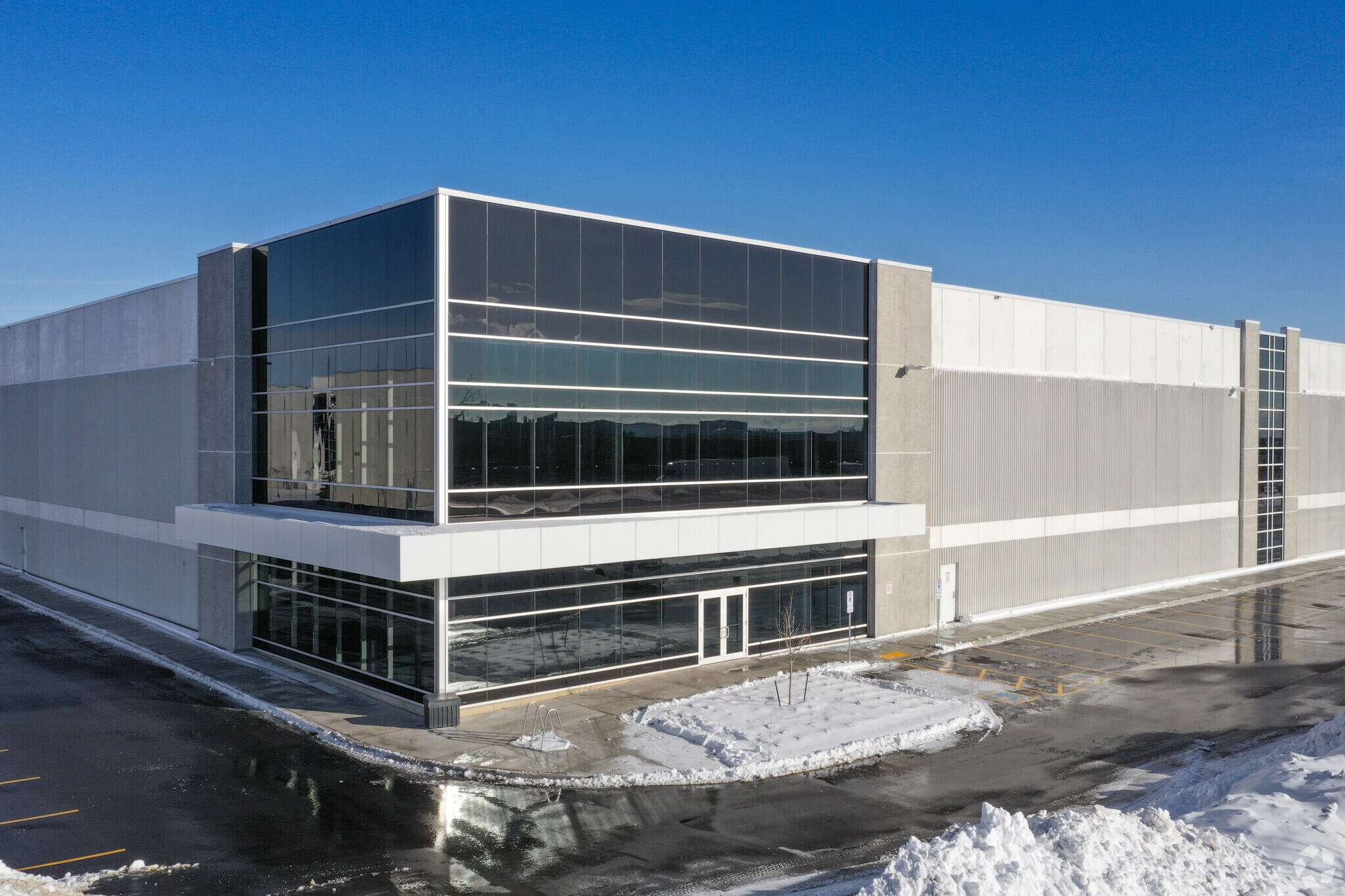 8480 Mount Pleasant Way, Milton, ON for sale Primary Photo- Image 1 of 1