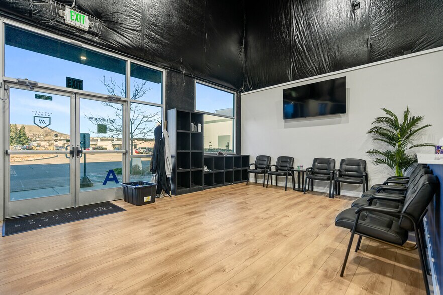 158 Caprice Ct, Castle Rock, CO à louer - Photo du bâtiment - Image 2 de 11