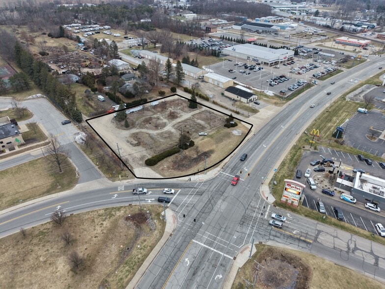 12945 Adams Rd, Granger, IN for lease - Primary Photo - Image 1 of 7