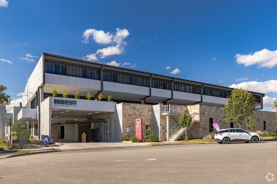 5 Money Cl, Rouse Hill à louer - Photo du bâtiment - Image 1 de 8