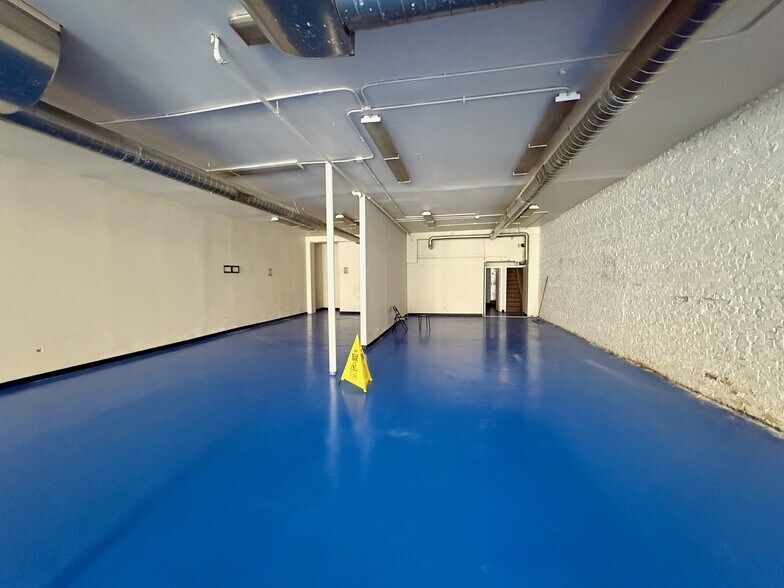 2001-2009 W Howard St, Chicago, IL à vendre - Photo du bâtiment - Image 3 de 5