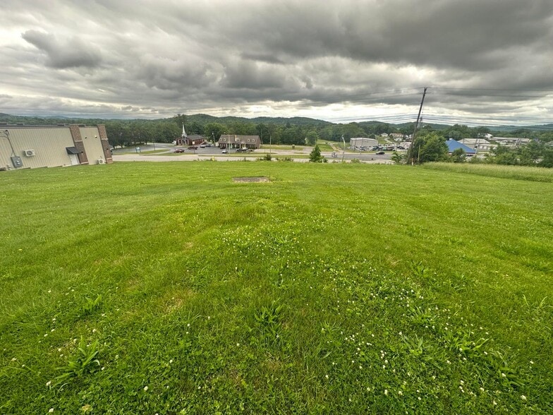711 Correll St, Somerset, KY for sale - Building Photo - Image 2 of 6