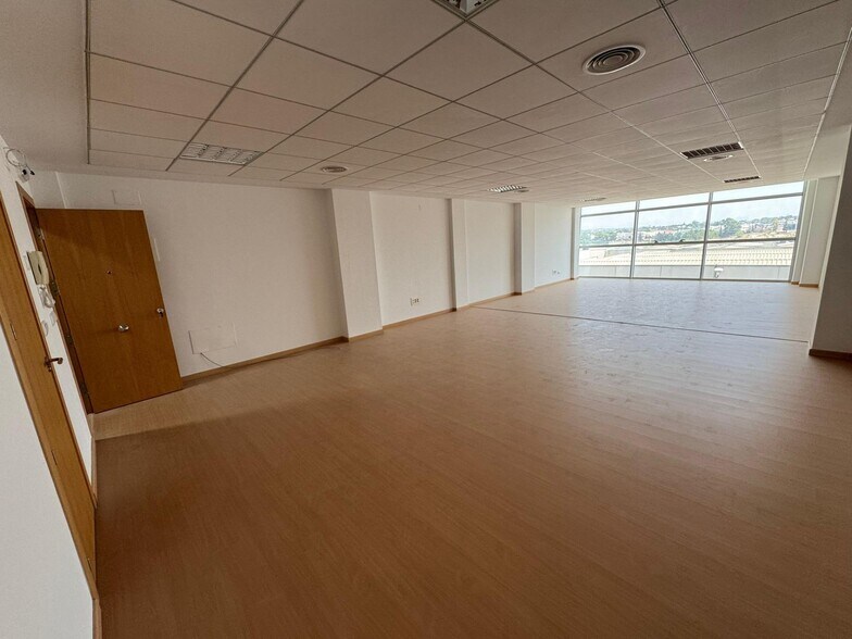 Office in Molina de Segura, Murcia for lease - Building Photo - Image 2 of 28