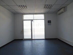 Retail in Granollers, Barcelona for lease Interior Photo- Image 2 of 13