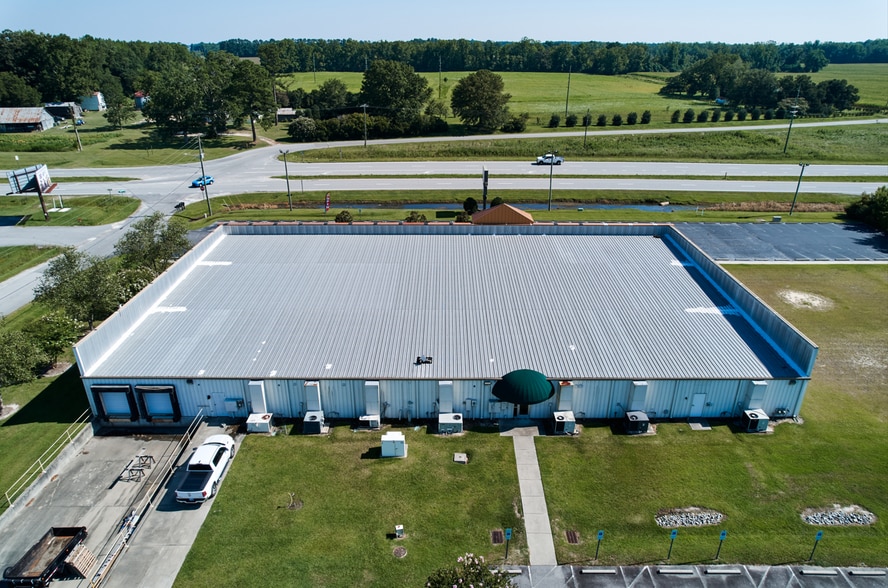 4525 US 264 Hwy W, Washington, NC for sale - Building Photo - Image 2 of 9