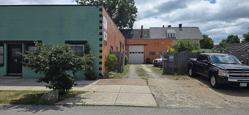 405 Rhode Island St, Buffalo, NY à vendre - Photo du bâtiment - Image 2 de 4