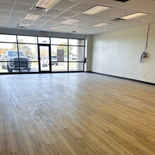 200 SE Washington Blvd, Bartlesville, OK à louer Photo intérieure- Image 2 de 3