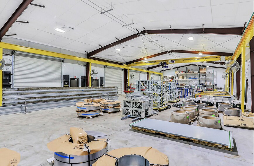 3625 Rogero Rd, Jacksonville, FL à louer - Photo du bâtiment - Image 3 de 16