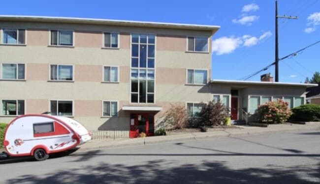 More details for 533 2nd Av, Kamloops, BC - Multifamily for Sale