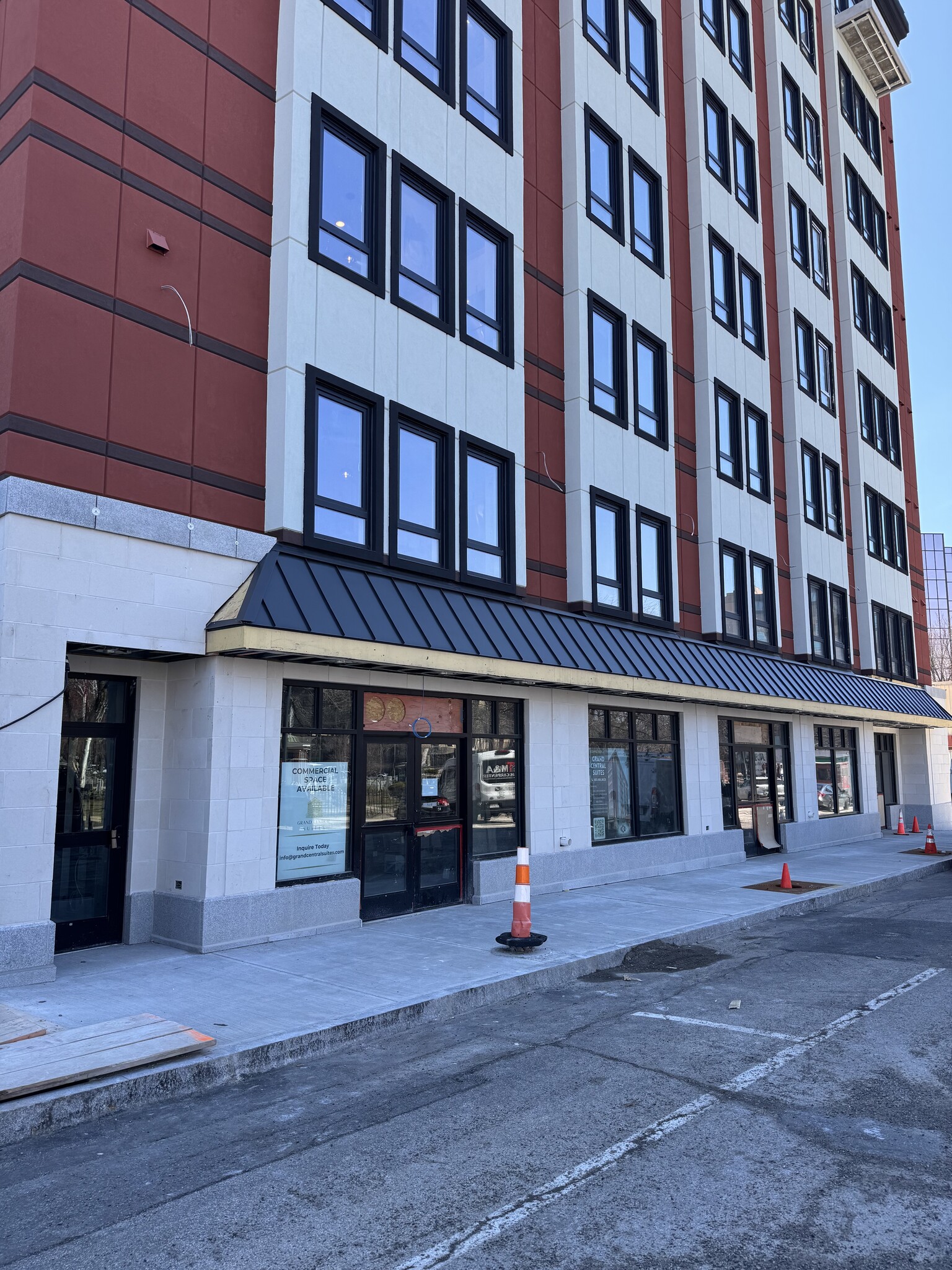 21 Central St, Manchester, NH for lease Primary Photo- Image 1 of 6