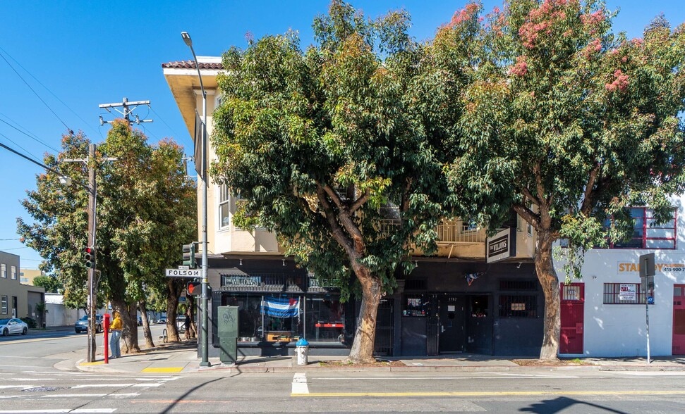 1586 Folsom St, San Francisco, CA à vendre - Photo du bâtiment - Image 2 de 9