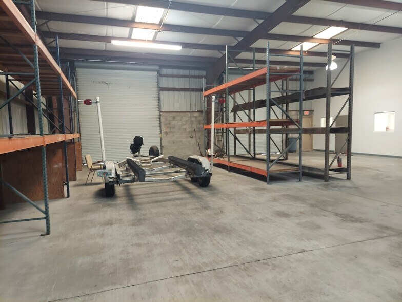 330 Mears Blvd, Oldsmar, FL à vendre - Photo intérieure - Image 3 de 21