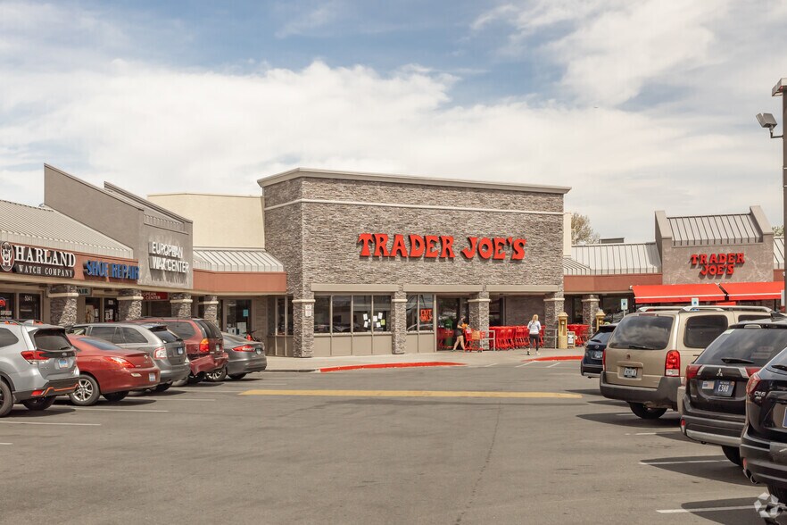 5001-5095 S Mccarran Blvd, Reno, NV à louer - Photo du bâtiment - Image 3 de 9