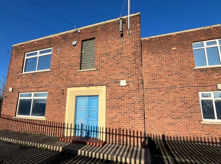 St Omers Rd, Gateshead for lease Primary Photo- Image 1 of 9