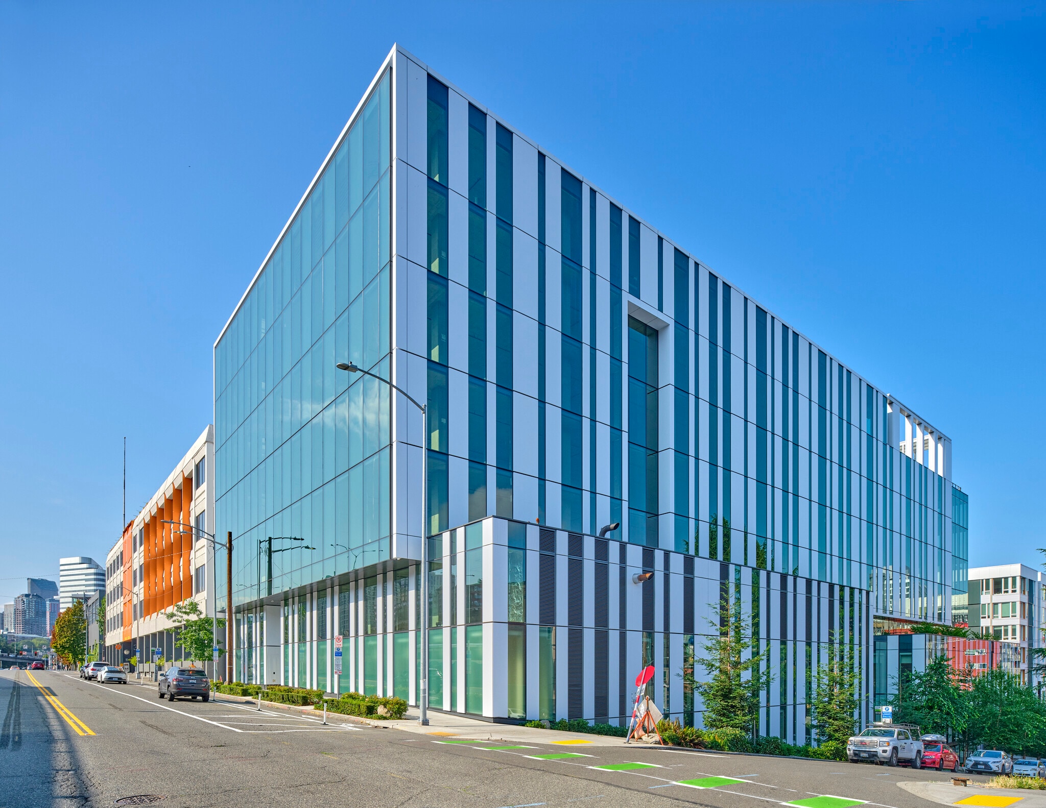 330 Yale, Seattle, WA for lease Building Photo- Image 1 of 11