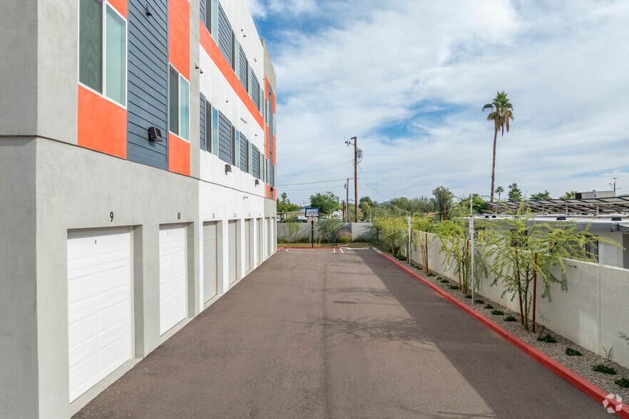 3021 W Williams Dr, Phoenix, AZ for sale - Building Photo - Image 2 of 5