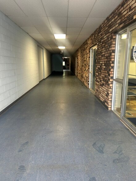 673 E Cedar Ave, Gladwin, MI for sale - Building Photo - Image 3 of 35