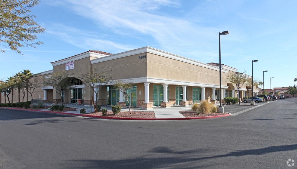 8689 W Charleston Blvd, Las Vegas, NV for sale - Primary Photo - Image 1 of 16