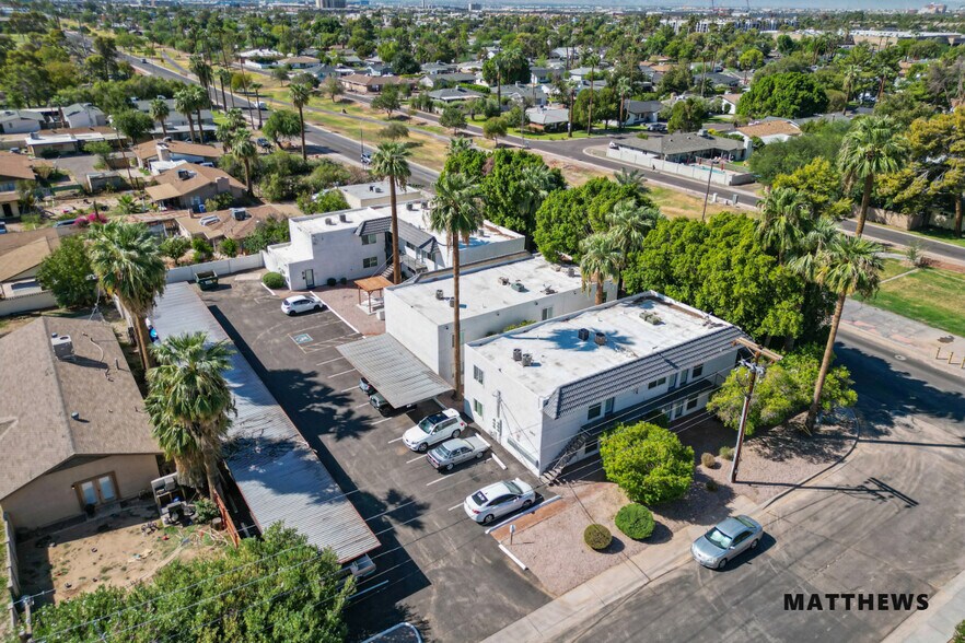 2539 N 48th St, Phoenix, AZ à vendre - Photo du bâtiment - Image 2 de 4