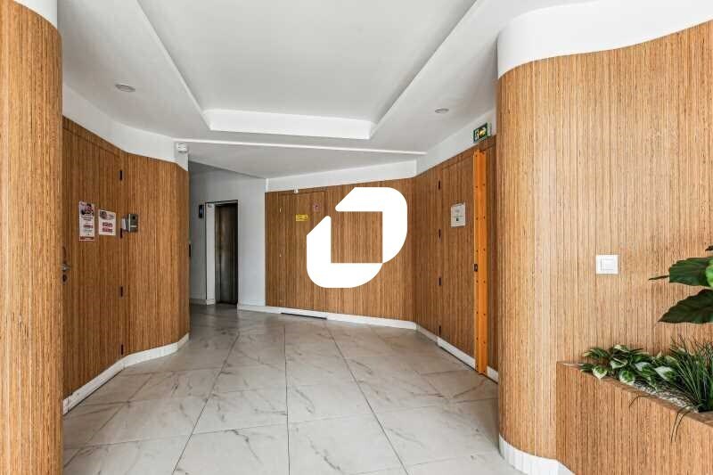 38-42 Rue Galliéni, Asnières-sur-Seine for lease - Lobby - Image 2 of 8