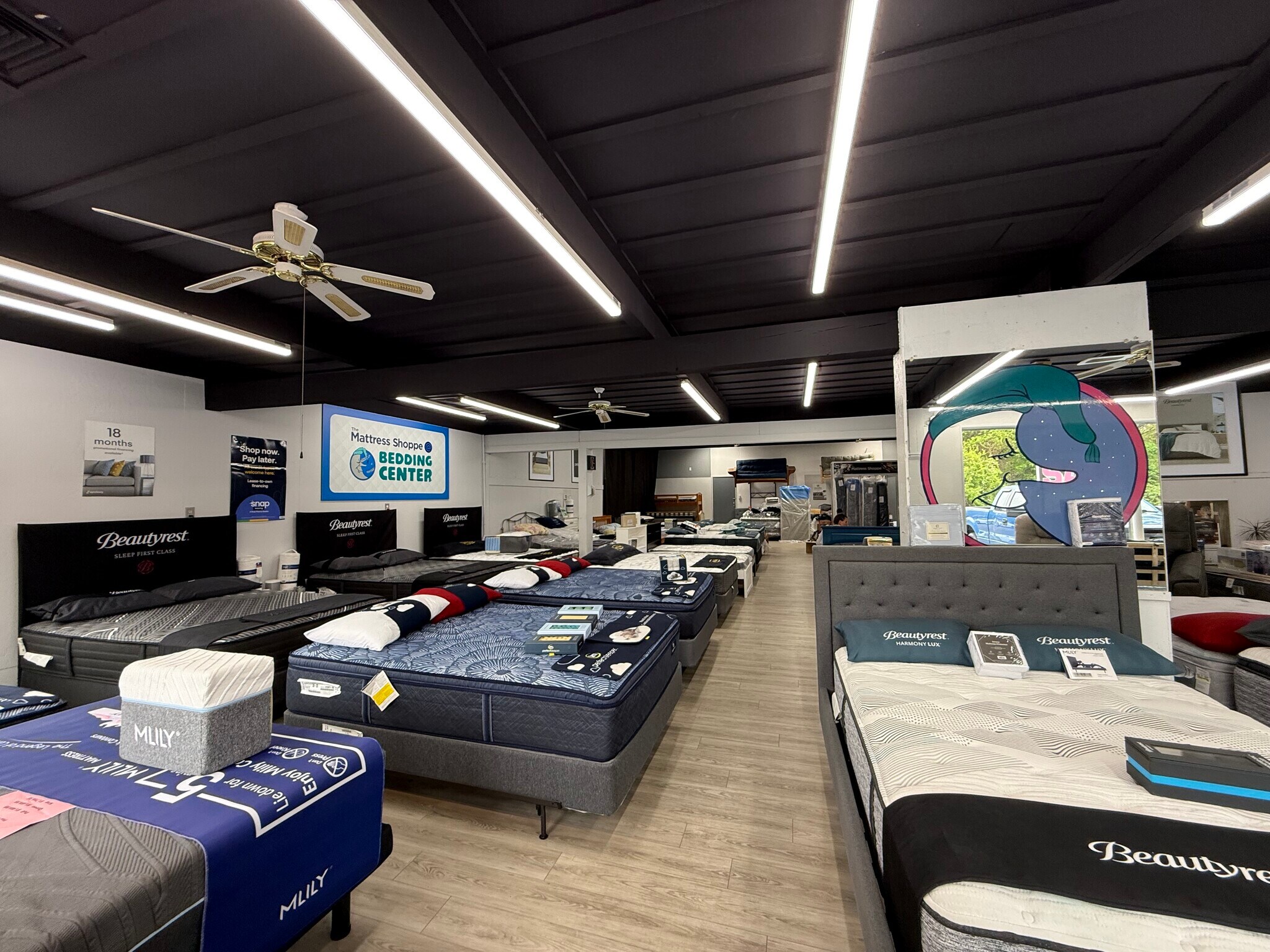 520 Pleasant St, Attleboro, MA for sale Interior Photo- Image 1 of 8