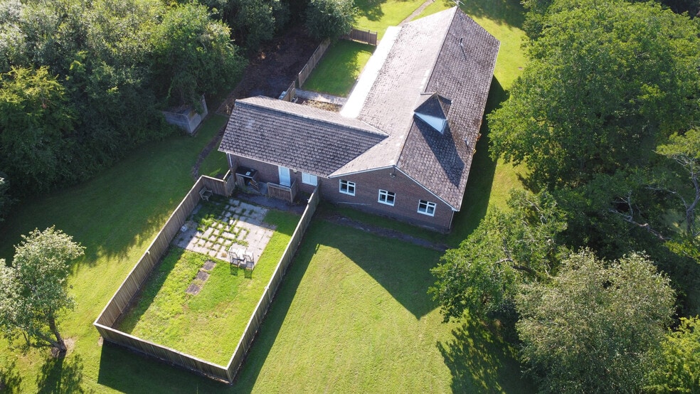 Harp Rd, Brent Knoll for lease - Building Photo - Image 2 of 6