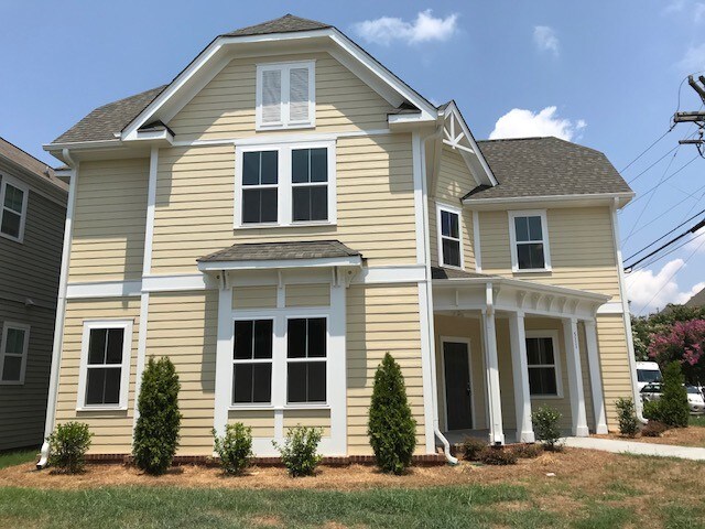 511 Jetton St, Davidson, NC à louer - Photo du bâtiment - Image 2 de 2