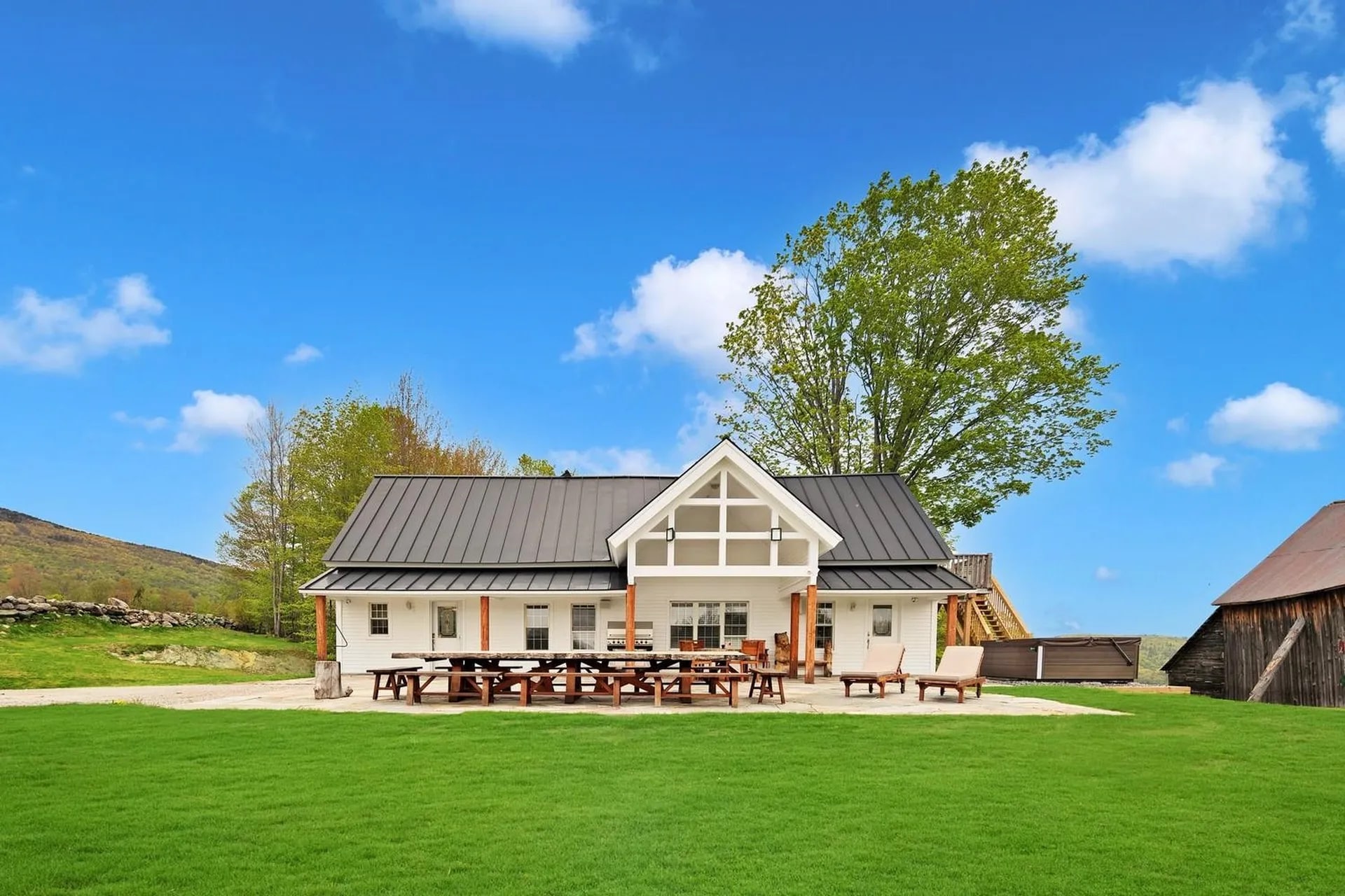 85 Pallottas Hill Rd, Ludlow, VT for sale Building Photo- Image 1 of 11