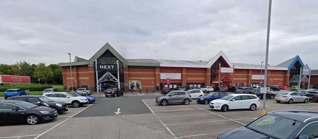 Sandhams Way, Blackpool for lease Primary Photo- Image 1 of 2