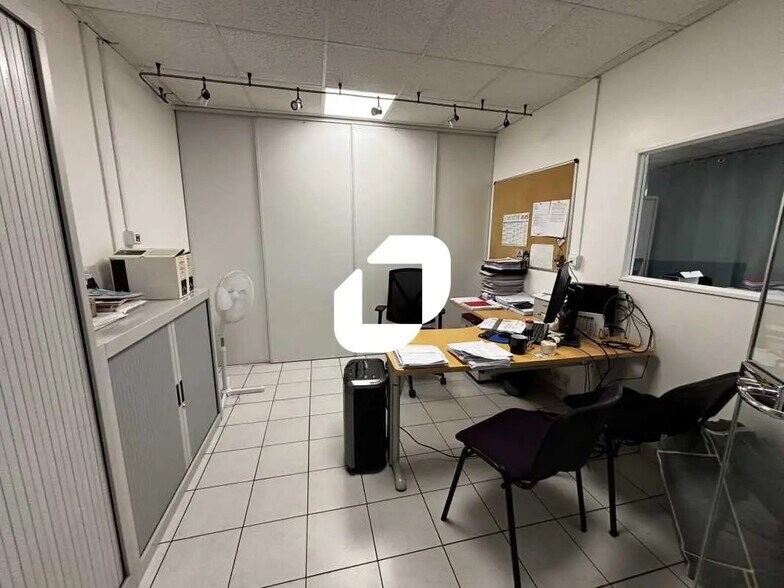 Bureau dans Ris-Orangis à vendre - Photo intérieure - Image 3 de 8