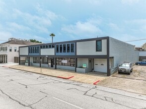 2415 Church St, Galveston, TX for lease Interior Photo- Image 1 of 21