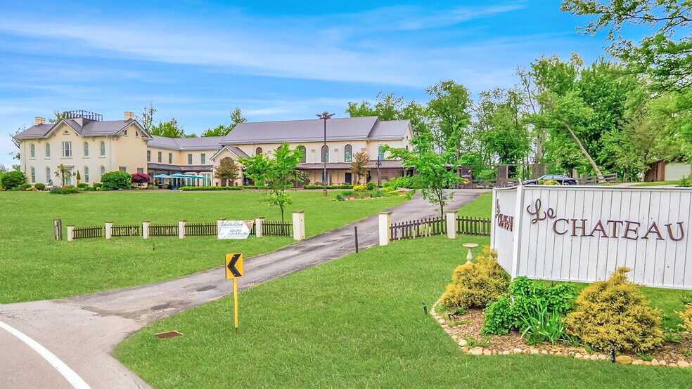 195 State Route 151, Smithfield, OH à vendre - Photo du bâtiment - Image 1 de 65