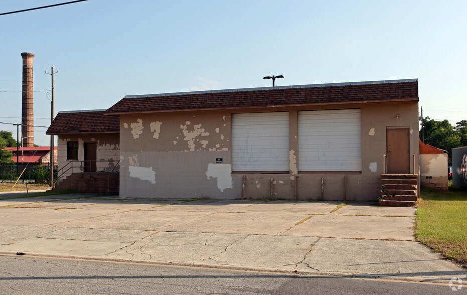 536 Berrien St, Savannah, GA for sale - Building Photo - Image 1 of 2
