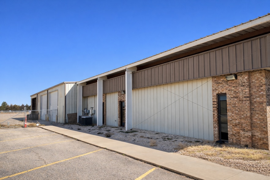 498 US Hwy 180, Seminole, TX à vendre - Photo du bâtiment - Image 2 de 15