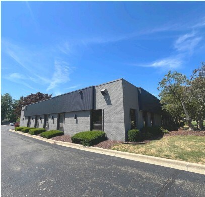 431 Stephenson Hwy, Troy, MI for lease - Building Photo - Image 1 of 8