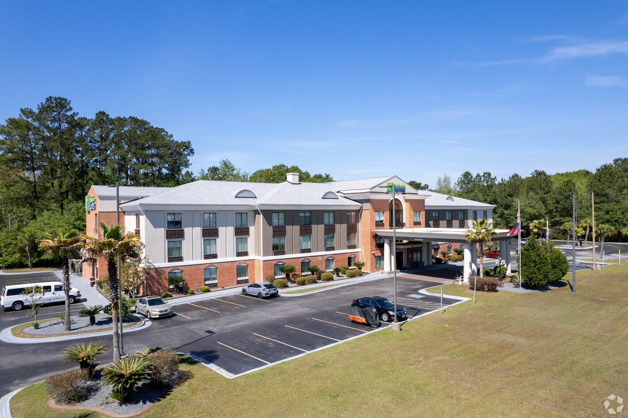 1388 E Oglethorpe Hwy, Hinesville, GA à vendre Photo principale- Image 1 de 7