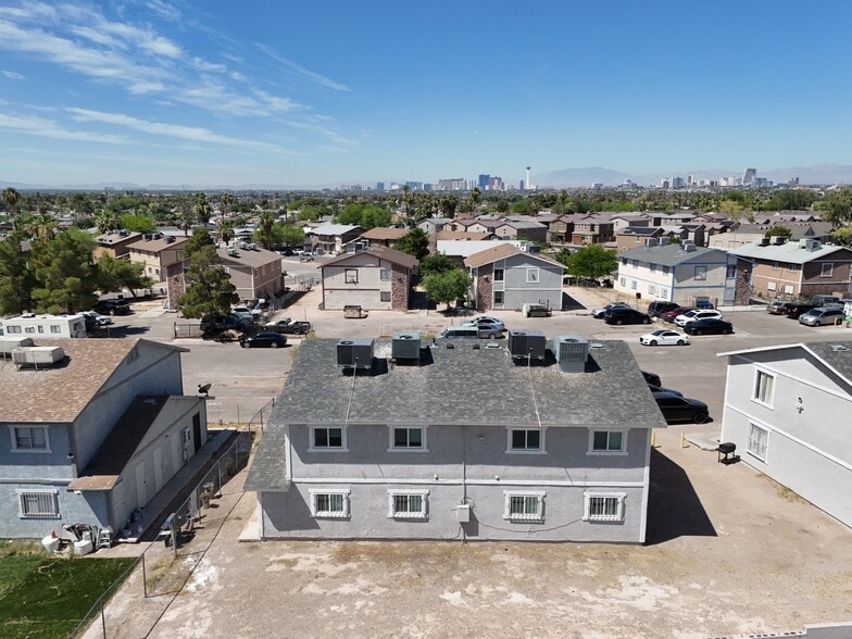1656 Stevens St, Las Vegas, NV for sale - Aerial - Image 2 of 3