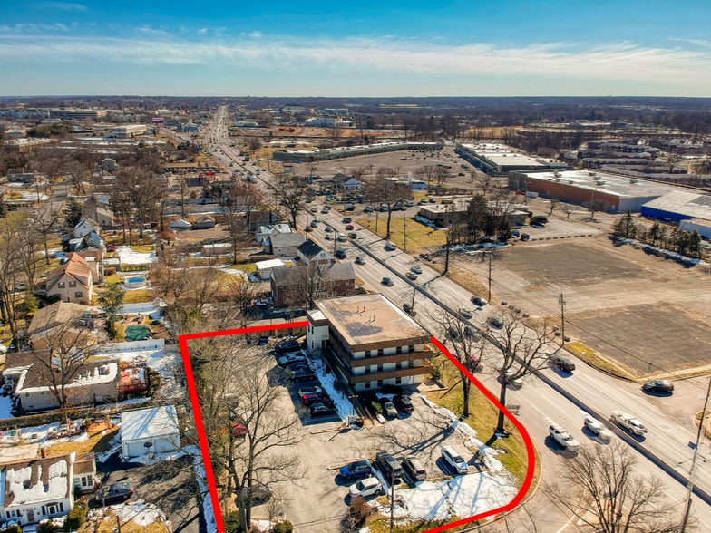 214 Rt 18, East Brunswick, NJ à louer - Photo du bâtiment - Image 3 de 10