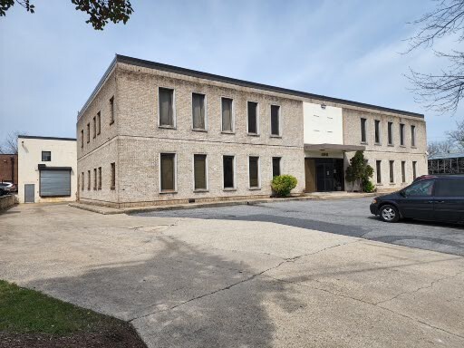 10739-10741 Tucker St, Beltsville, MD for lease - Building Photo - Image 1 of 12