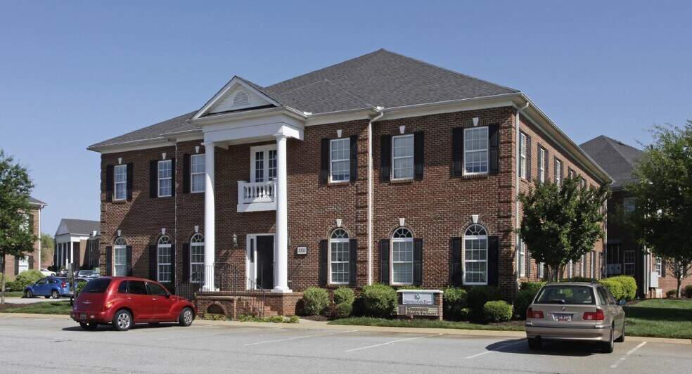 3535 Pelham Rd, Greenville, SC à louer - Photo du bâtiment - Image 1 de 6