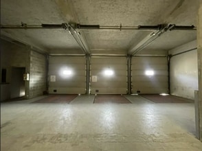 50 Rue Ardoin, Saint-Ouen-sur-Seine for lease Interior Photo- Image 2 of 6