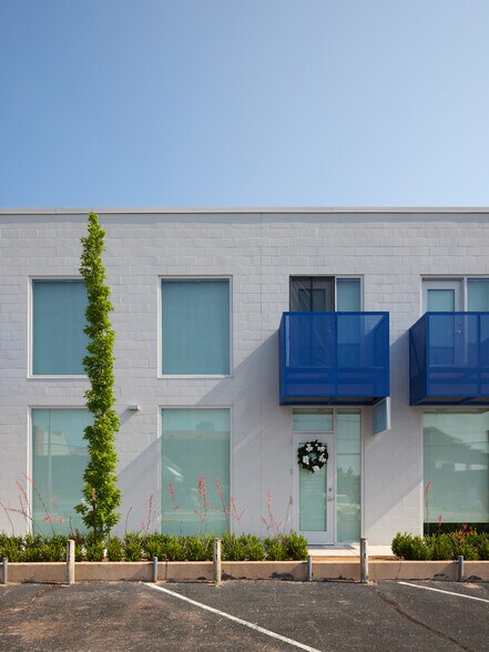 220 NW 13th St, Oklahoma City, OK à louer - Photo du bâtiment - Image 3 de 51