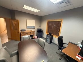 3265 19th St NW, Rochester, MN for lease Interior Photo- Image 2 of 4