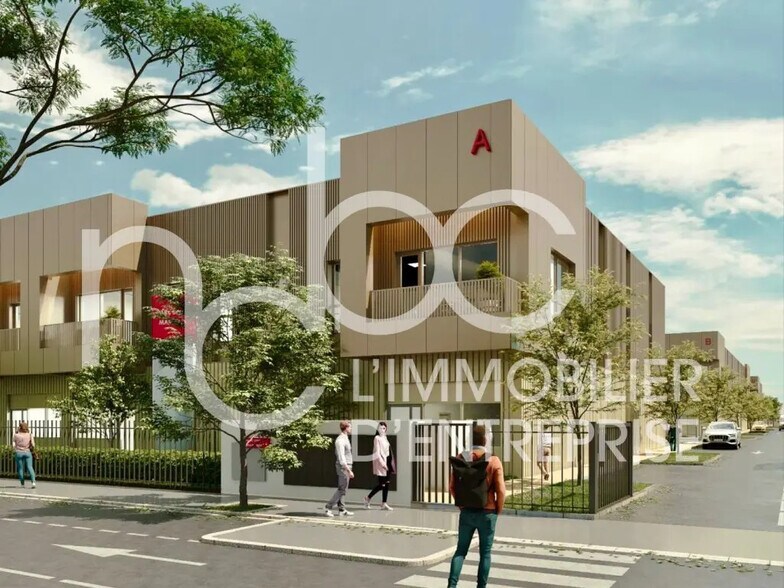 Local d'activités dans Vaulx-en-Velin à vendre - Photo du bâtiment - Image 2 de 2