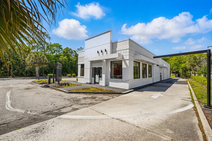 8761 Baymeadows Rd, Jacksonville, FL for lease - Building Photo - Image 1 of 16