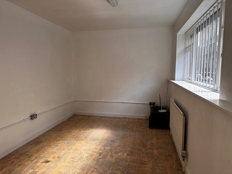 114 Pope St, Birmingham à louer - Photo du bâtiment - Image 3 de 7