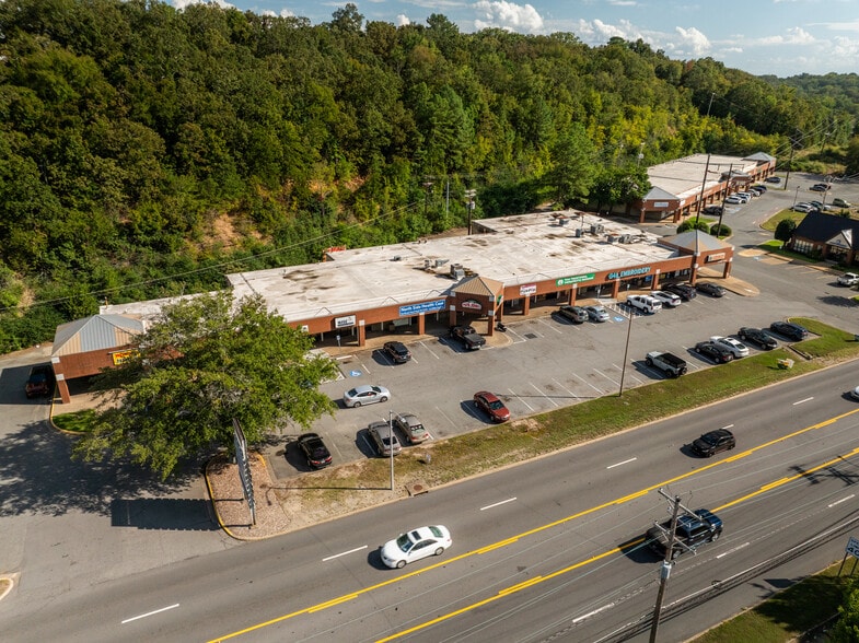 4602-4622 John F Kennedy Blvd, North Little Rock, AR à louer - Photo du bâtiment - Image 2 de 4