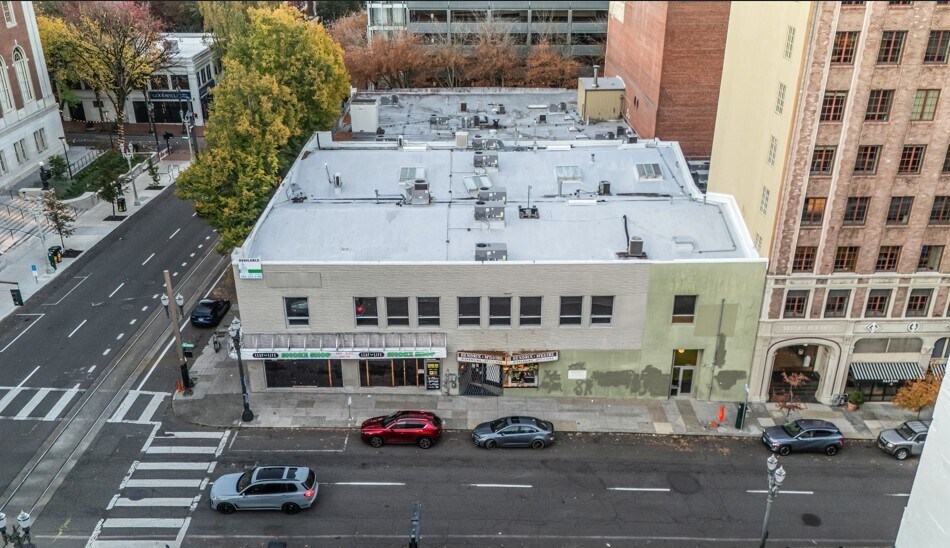 822-838 SW 10th Ave, Portland, OR à louer - Photo du bâtiment - Image 3 de 8