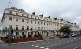 Plus de détails pour 17 Waterloo Pl, Leamington Spa - Bureau à louer